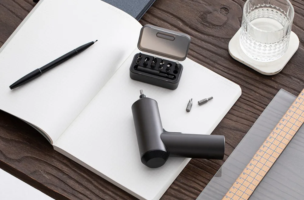 H6e9538edd48b40dc8cddac86a4717f17S