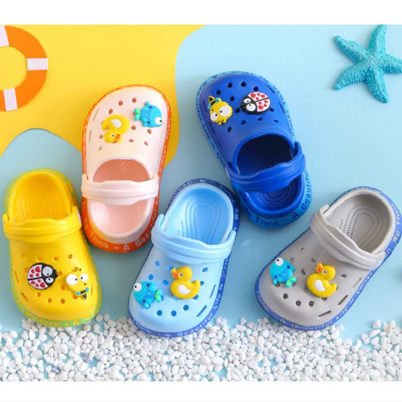 Calzado para jardín para niños y niñas, sandalias de dibujos animados, zapatillas de verano de alta calidad, novedad de 2020