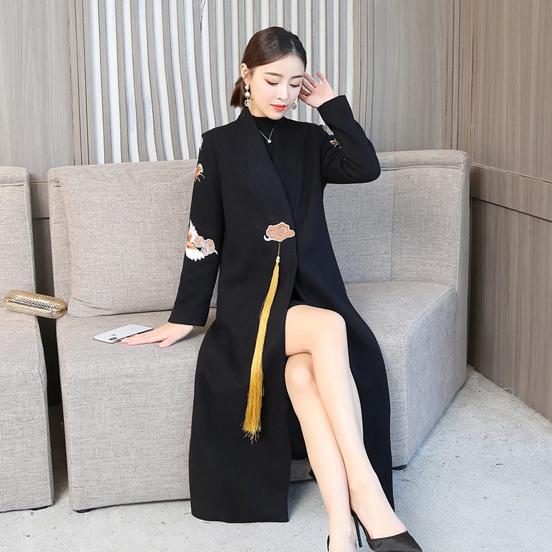 

2020 women embroidery cheongsam chinese dress traditional chinese costume long sleeve qipao robe cheongsam winter wool coat