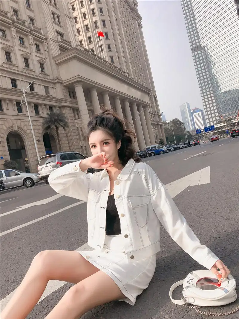 10411690329_1679928300