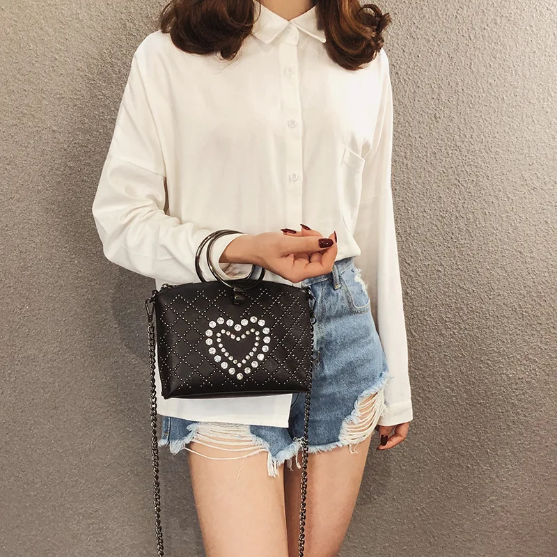 

Small Black Bag 2019 New Ins100 Hand-held Personality Rivets with Wet Chain Small One-shoulder Bag Girl