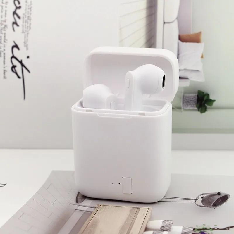 Fashion trend new private model wireless bluetooth headset with charging compartment true stereo tws5 0 bluetooth headset