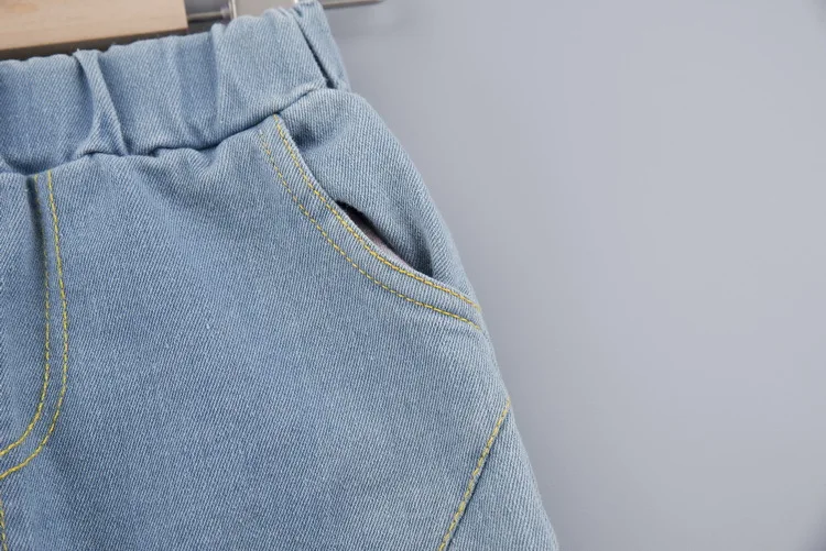 13027279449_1034569010