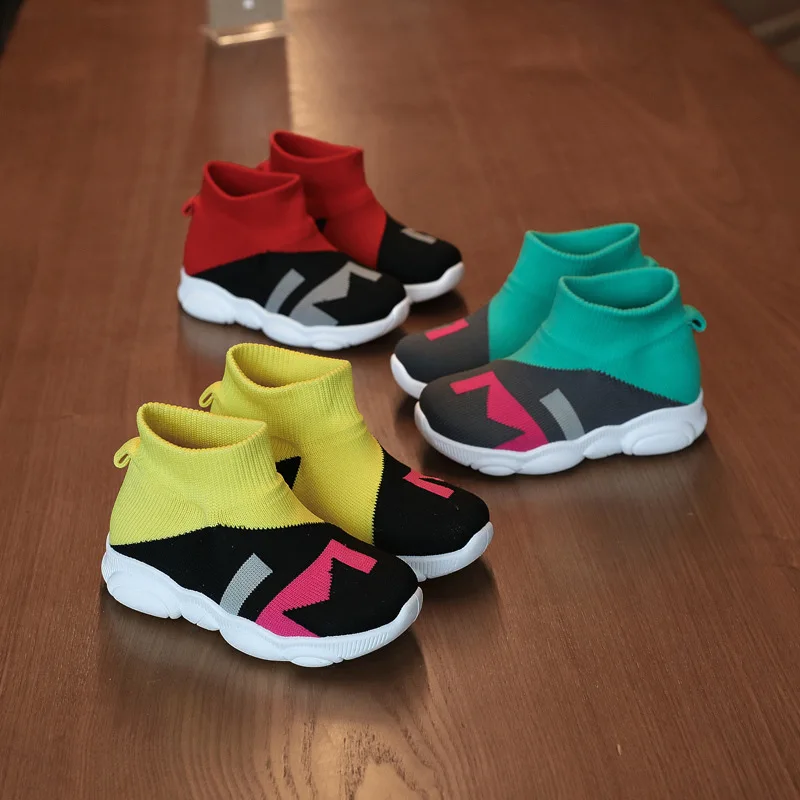 

Korean version of knitted breathable children's sports boys girls running hollow socks casual color matching children's shoes