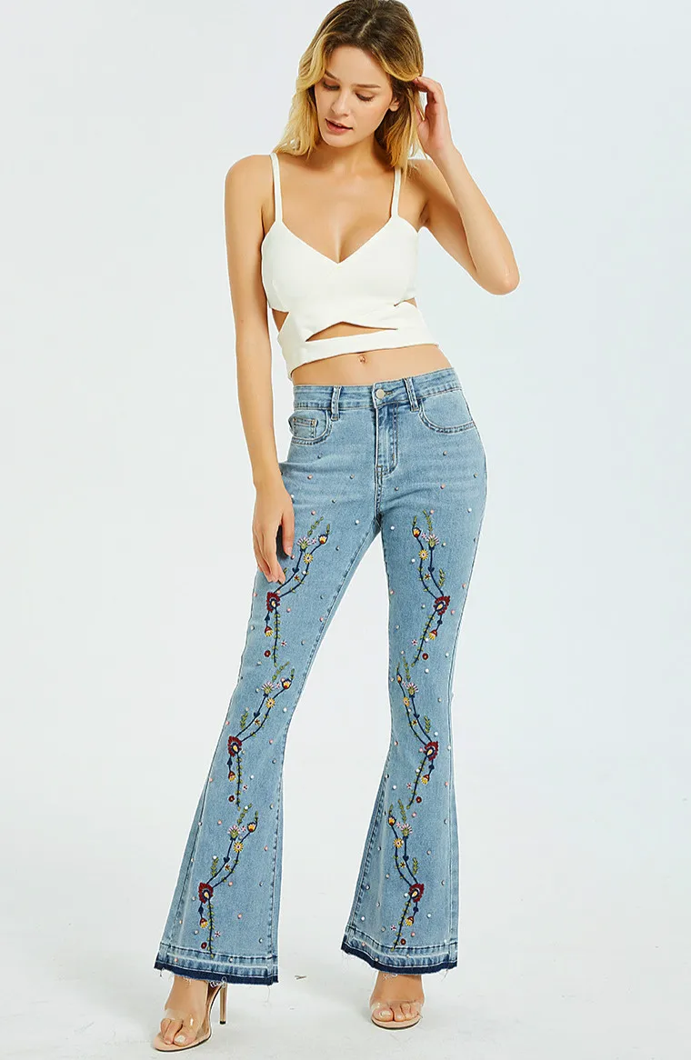 LOGAMI/джинсы с цветочной вышивкой для женщин; большие размеры; женские винтажные джинсы с вышивкой; расклешенные брюки