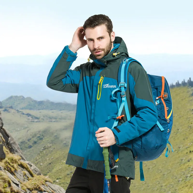 

Dayiwa New Winter Fishing Warm Skiing Suits Unisex Fishing Clothing Waterproof Windproof Sea Mountaineer Hiking Jacket