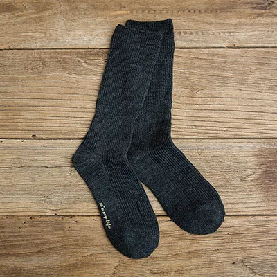 Осенне-зимние женские носки с толстой линией, классические женские хлопковые носки с вертикальной полоской, Длинные Носки ярких цветов для школы - Цвет: Темно-серый