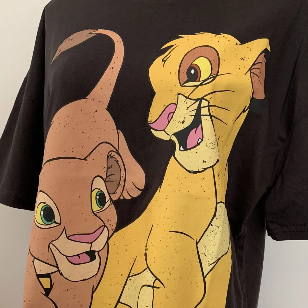 Mode Stilvolle tops König Frauen Kurzarm Casual Oansatz T-Shirt Disney Dschungel Cartoon Pullover König der T Löwen Der Print