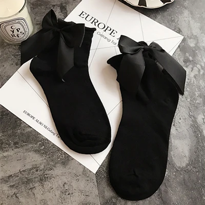 1Pair Милые носки с бантиком для женщин; сезон весна-зима; модные хлопковые носки с большим бантом из ленты; однотонные повседневные женские носки до щиколотки; Calcetines - Цвет: 1Pair