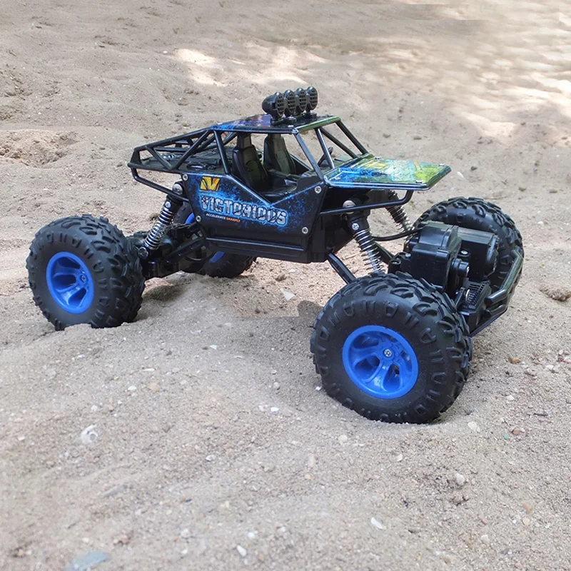 Машинка с дистанционным управлением 4Wd 1:16 радиоуправляемая led 4X4 для езды по