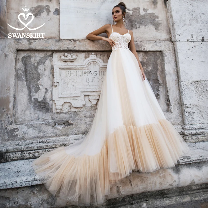 

Romantic Beaded Wedding Dress 2020 Swanskirt Chic Open back Ruffles A-Line Customized Bride gown Princess robe de mariee NY02