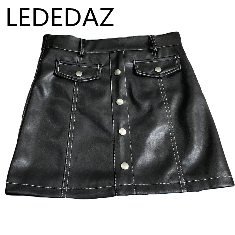 

LEDEDAZ Street Fashion Korean A Line PU Leather Skirt Women Short Zipper Rivet Mini Skirt Ladies Black Punk Leather Skirts 2020
