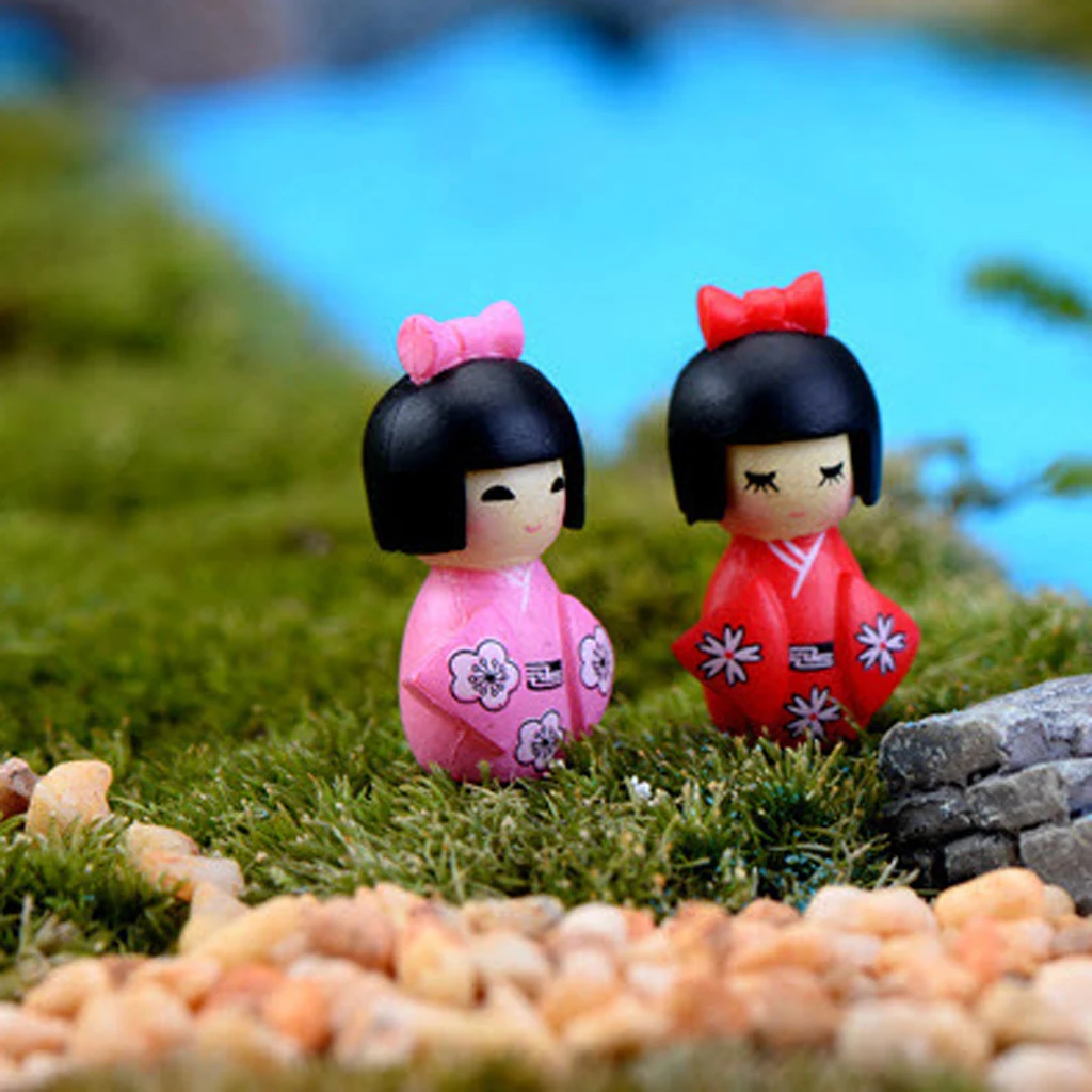 10Pcs Miniature Girl in Kimono Fairy Garden Moss Micro Landscape Bonsai Decor Craft