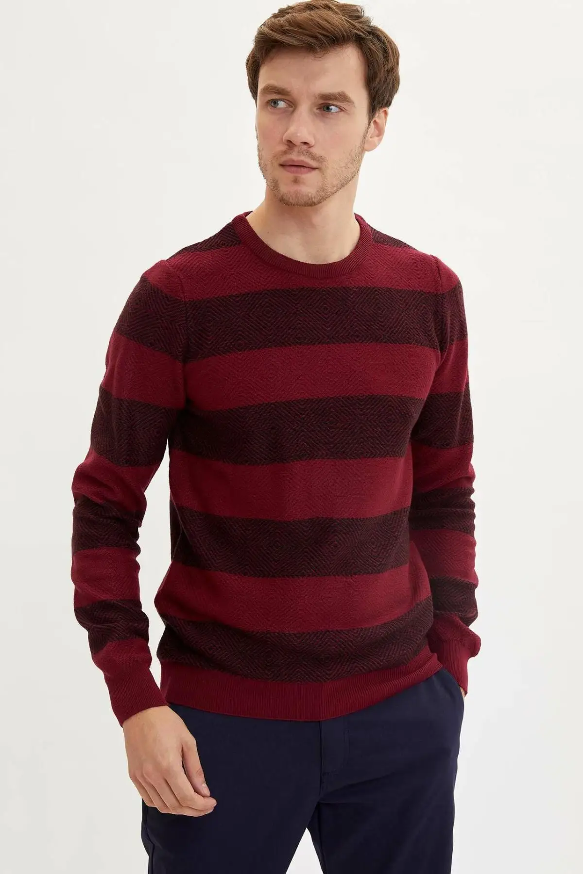 

DeFacto Men Joker Crew Striped Pattern Cotton Tops Casual Pullover Leisure Men Simple Pullover Autumn New-L2055AZ19WN