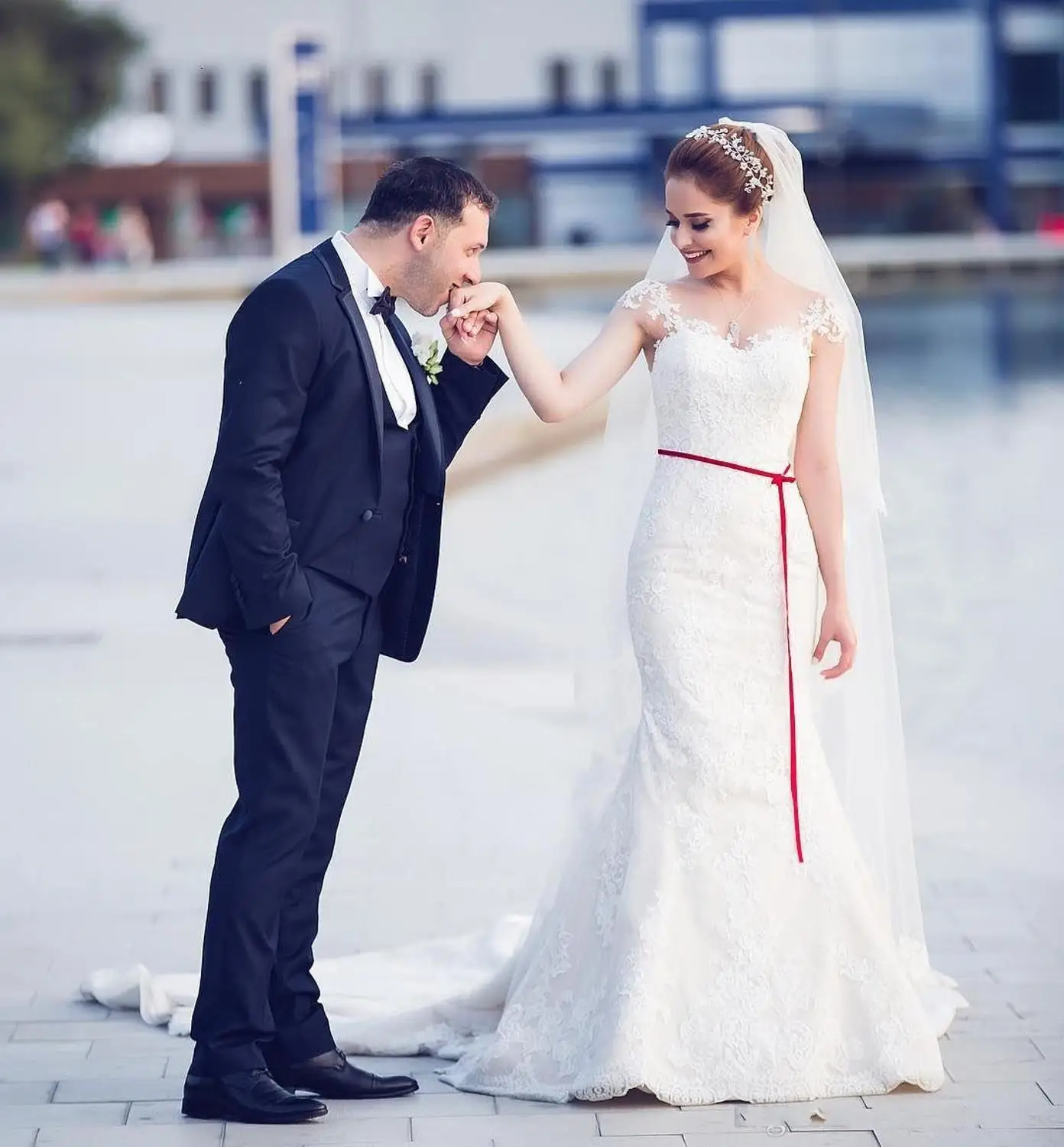 

Vintage Sweetheart Cap Sleeves Lace Mermaid Wedding Bride Dresses With Court Train vestido de novia sirena de encaje