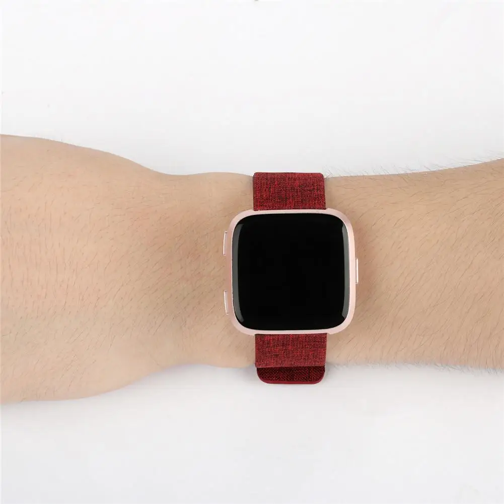 Холст часы ремешок с пряжкой Разъем для Fitbit Versa Sport Smartband# BW - Цвет: Red