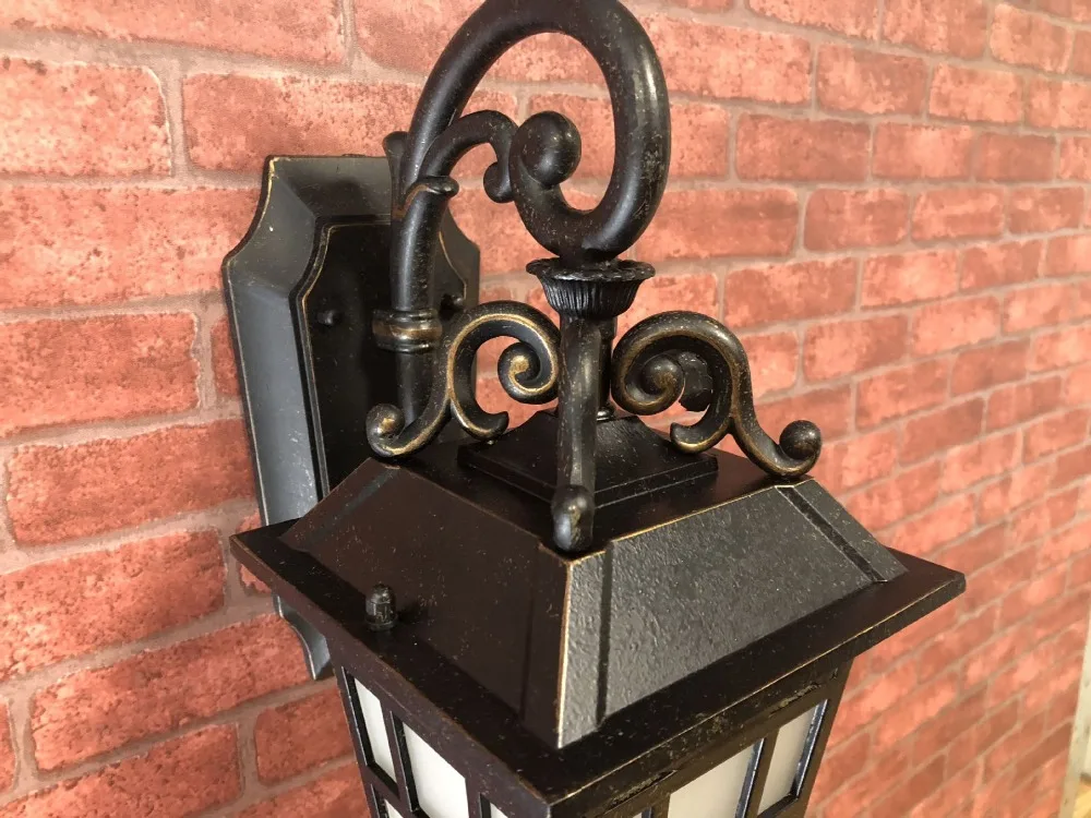 9450788182_656076548