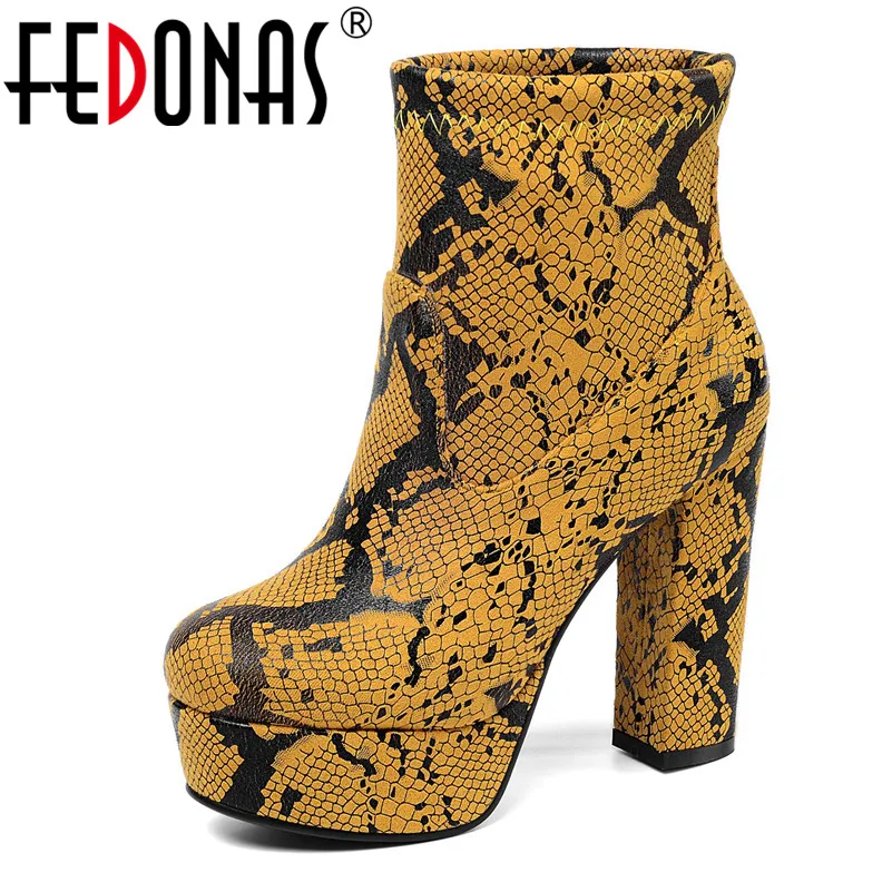 

FEDONAS 2020 Autumn Winter Women Ankle Boots Round Toe High Heels Platforms Party Shoes Woman New Fashion Big Size Short Boots