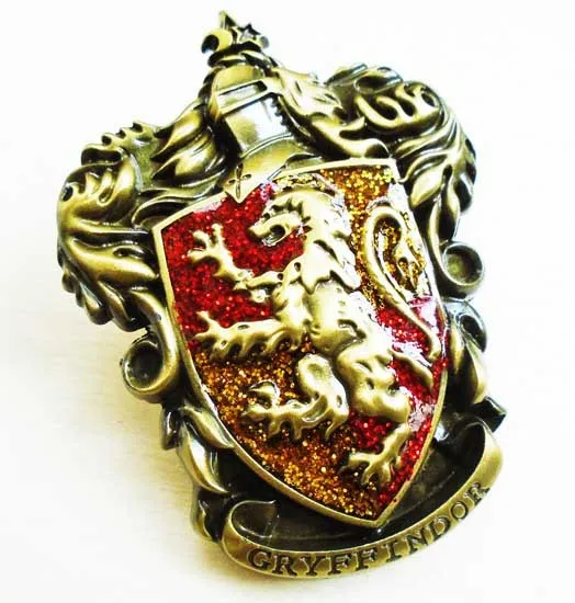 Gryffindor/Hogwarts Slytherin School Metal Cool Badge Pin Brooch Chestpin Costume Accessory Gift