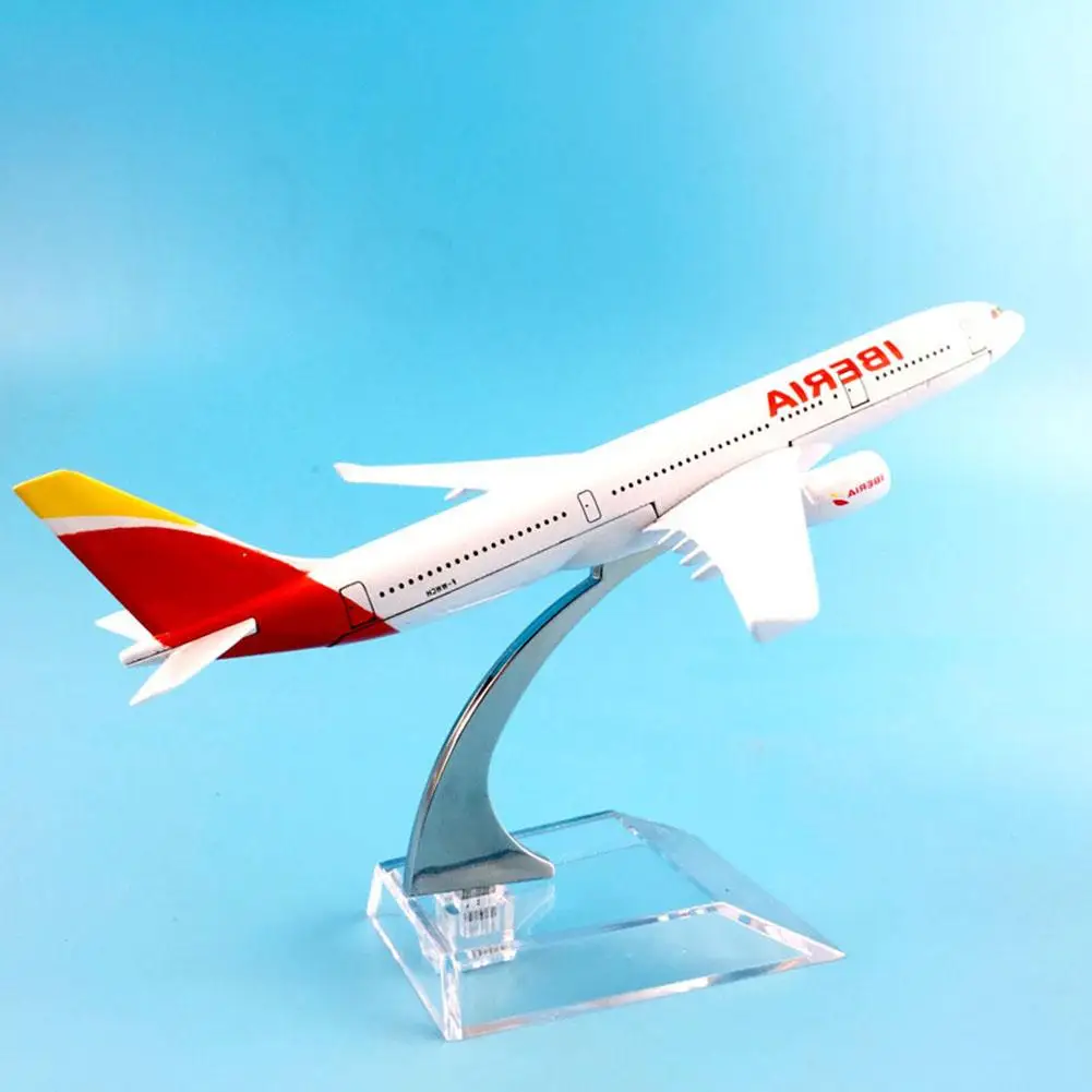 

1/400 Iberia Air Passenger A330-200 Plane Aircraft Model Desktop Kids Simulation Aircraft Toy Collectible Gift Table Decoration
