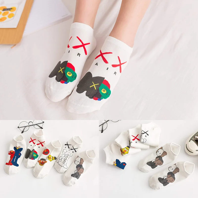 

5 Pairs Kawaii Embroidered Cute Cartoon Women Socks Cotton Harajuku Happy Funny Socks Women Perfect for A Gift