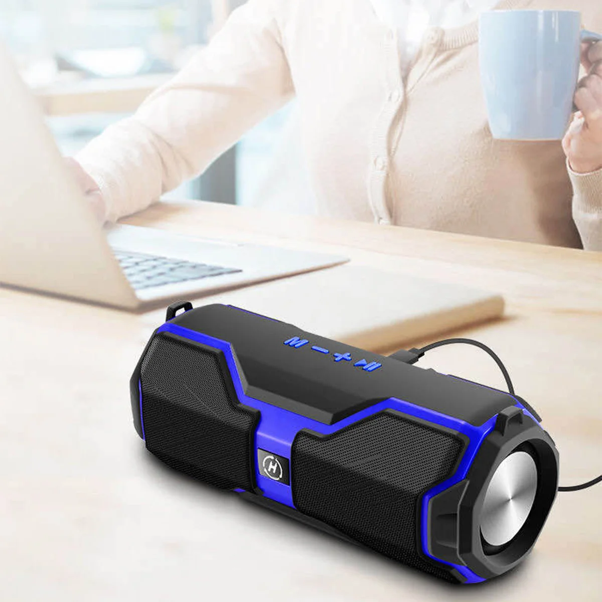Портативный Bluetooth-динамик беспроводной динамик Мощный Громкий звук