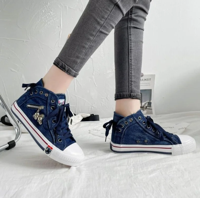 Women New Denim Flat-heel Round Toe Lace-up Skull Metal Decoration High-top Comfortable Fashion Classic Platform Casual Sneakers women shoes,casual sneakers,women sneakers