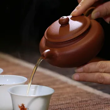 

Guan Fu Museum Yixing Dark-red Enameled Pottery Teapot Manual Will Capacity Household Kungfu Online Infusion Of Tea Tea Set Down