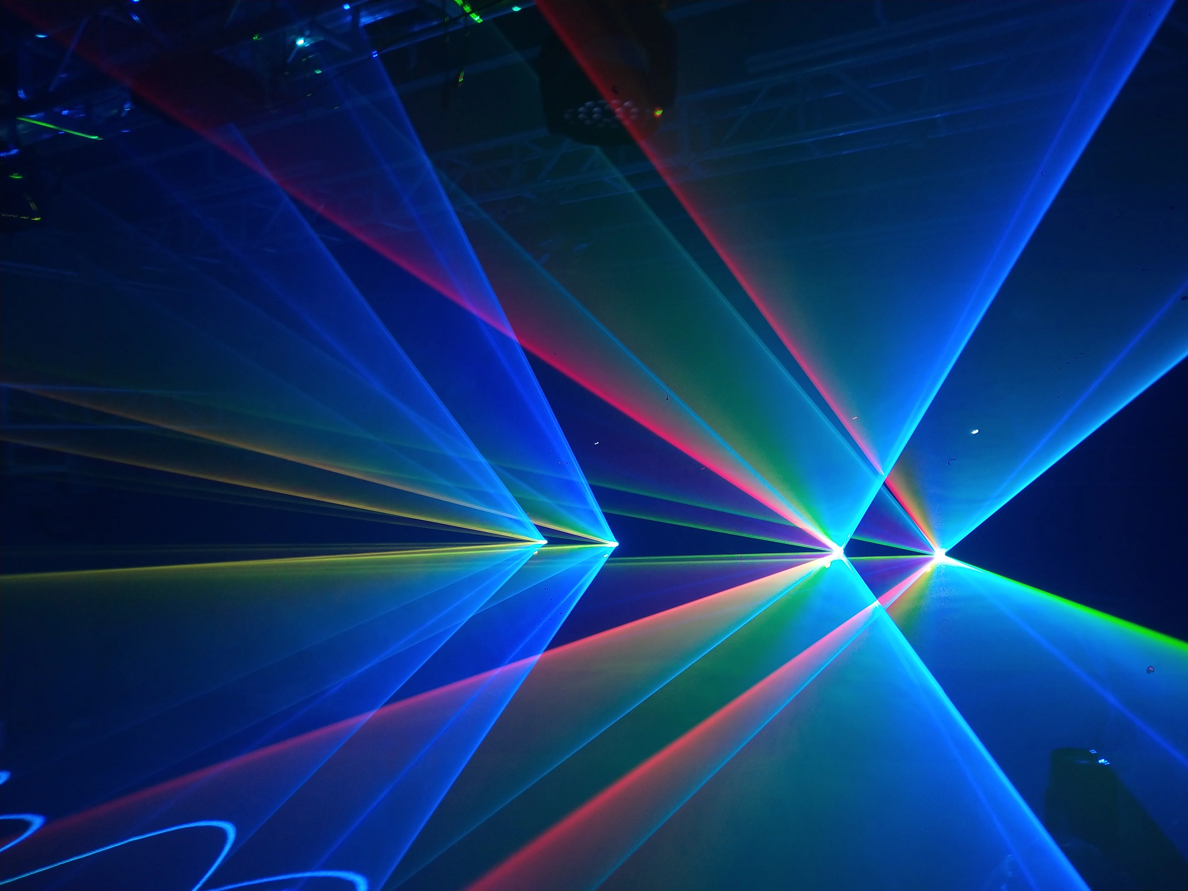 3 Вт RGB 3 в 1 полноцветный динамический лазерный сценический эффект светильник луч Точечный светильник DMX управление для дискотеки dj светильник ing
