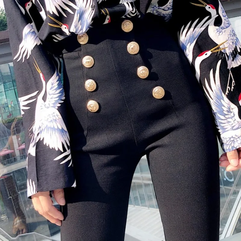 Рисунок 3 - Брюки-карандаш женские с пуш-ап