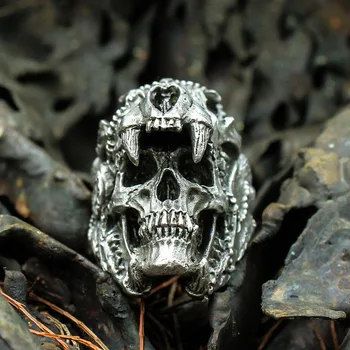 

Black Skeleton Cosplay Ring Punk Man Halloween Stage Cos Prop Ring Finger Rings Fans Collection Gift Drop Ship