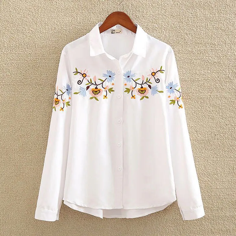 

New Arrival Spring Autumn Women White Shirt Plus Size Long Sleeve Embroidery Blouse All-matched Casual Blouses Female Tops D199