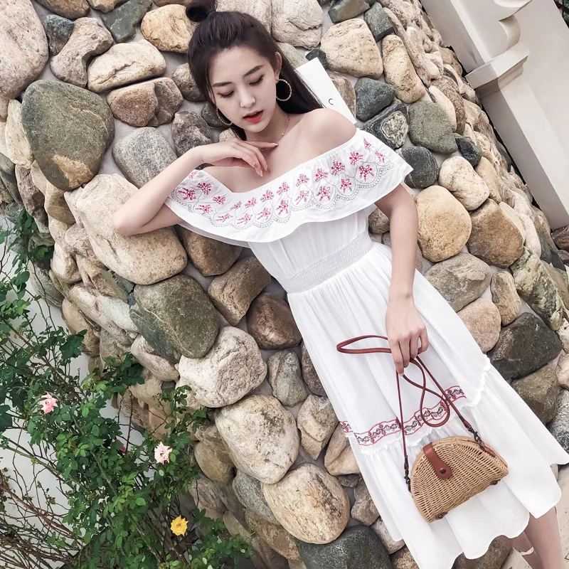 

2019 New Style Hipster Fairy Embroidered off-Shoulder Double Purpose Embroidery Dress