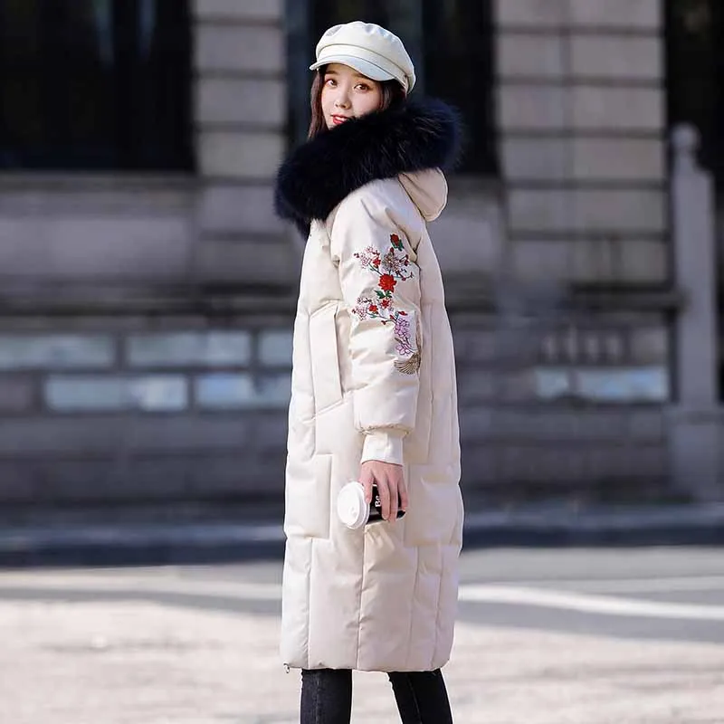 Новинка, стильная зимняя куртка для женщин размера плюс, теплые зимние пальто, зимняя верхняя одежда с вышивкой, парка abrigos mujer invierno - Цвет: beige real fur