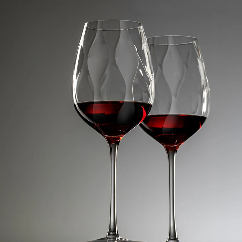 

2 pcs/set vintage embossed wine glasses Crystal goblet 500ml champagne cocktail glass Wedding Party bar Drinkware