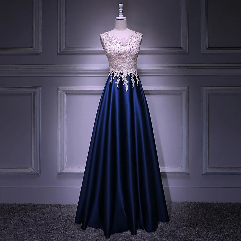

Evening Dress with Appliques/Beading Elegant A-Line Scoop Floor Length Sleeveless Satin