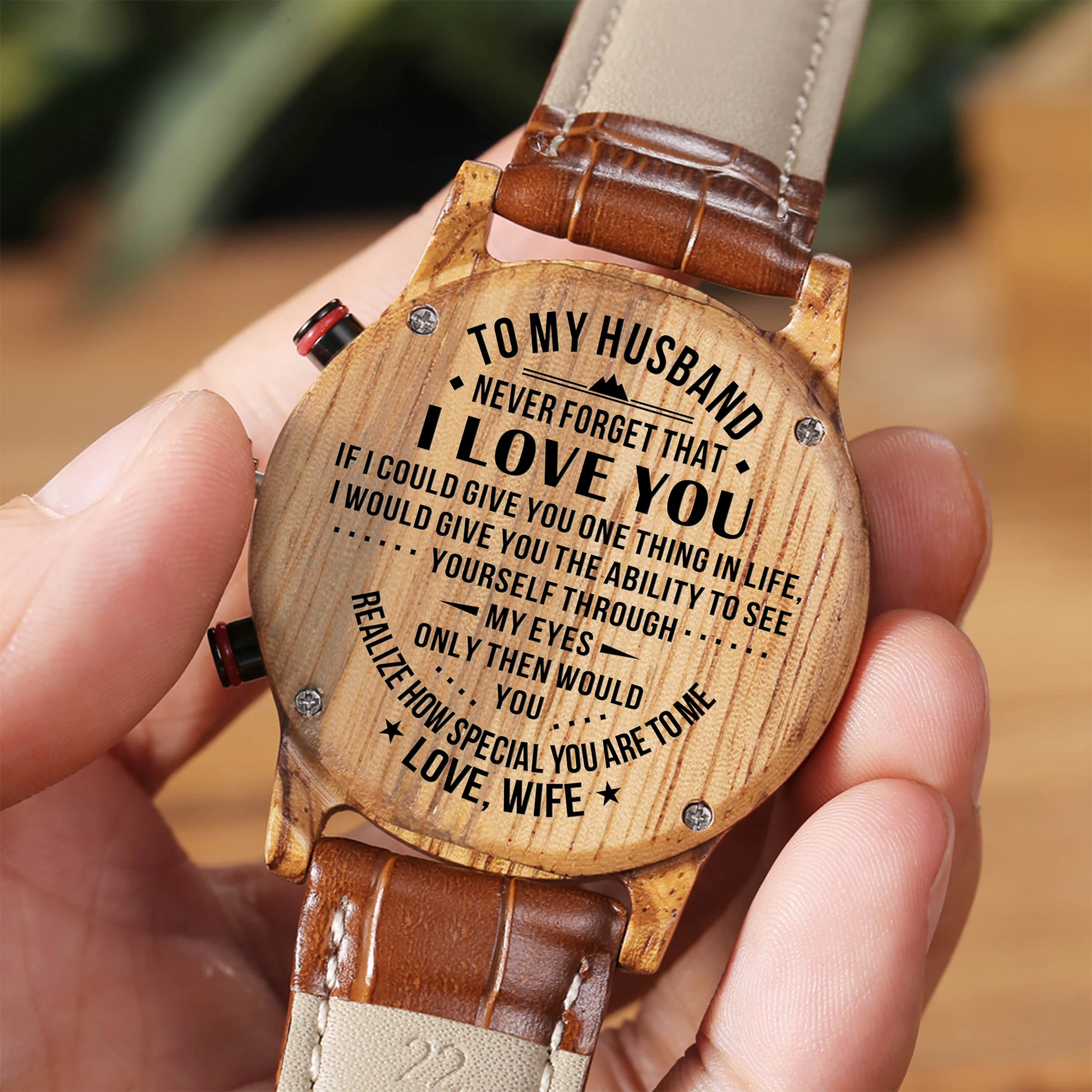 

Мужские часы с надписью «I Love You», платье типа "бойфренд"