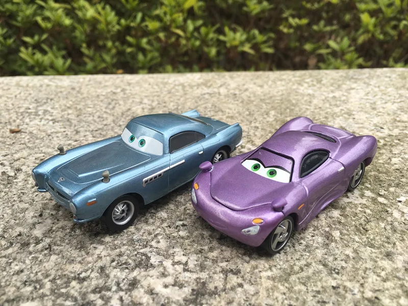 Дисней Pixar Автомобили Металл литье под давлением 1:55 Финн макракета и Холли 2шт