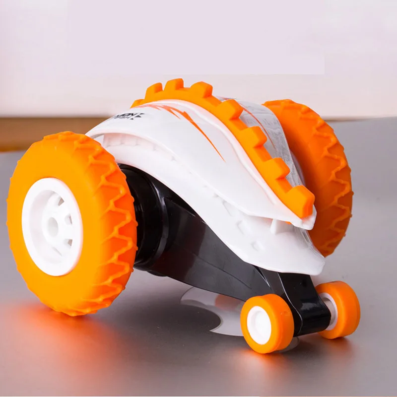 2,4 г RC автомобиль пульт дистанционного управления трюк автомобиль двухсторонний 360 ° Вращение Радио пульт дистанционного управления автомобиль Дрифт Багги перезаряжаемый автомобиль игрушка для детей