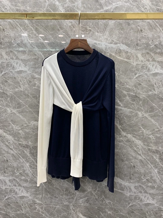 

Early Autumn 2019 New Woman's Round Neck Irregular Matching and Splicing Fake Two Ice Silk Sweaters Knitted Shirts 908