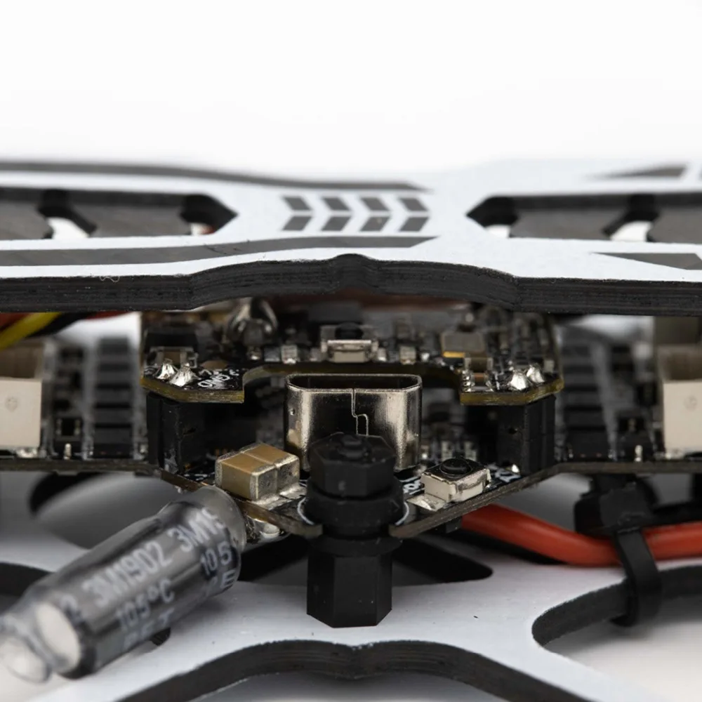 EMAX Tinyhawk Фристайл 115 мм 2,5 дюйма F4 5A ESC FPV гоночный Радиоуправляемый Дрон BNF версия для Frsky дистанционного управления D8/D16 режим квадрокоптера