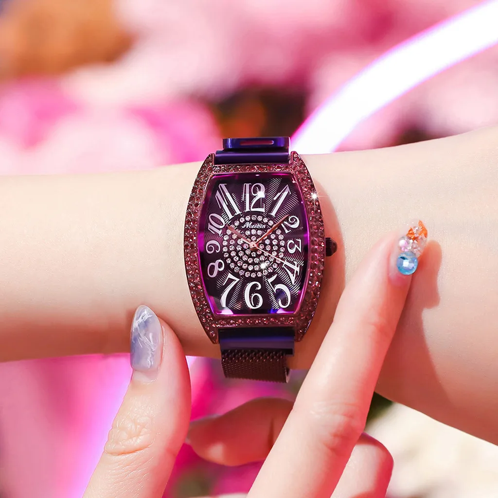 

Ladies Rhinestone Quartz Wristwatch Unique Women Watches Square Dial Magnetic Buckle Strap Clock Romantic Design Reloj Mujer2019