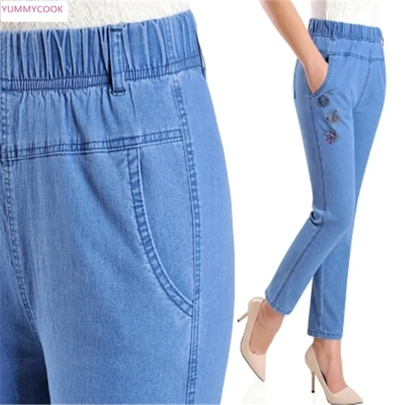 Middle-aged and old stretch high waist nine points jeans female summer thin section straight mother casual pants A101