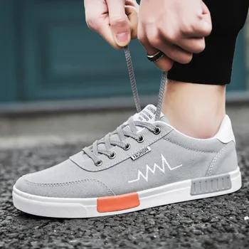 

New Trendy Men Canvas Shoes Black White Low Top Sneakers Shoes College Wind Sports Leisure Male Brand Fashion 39-44