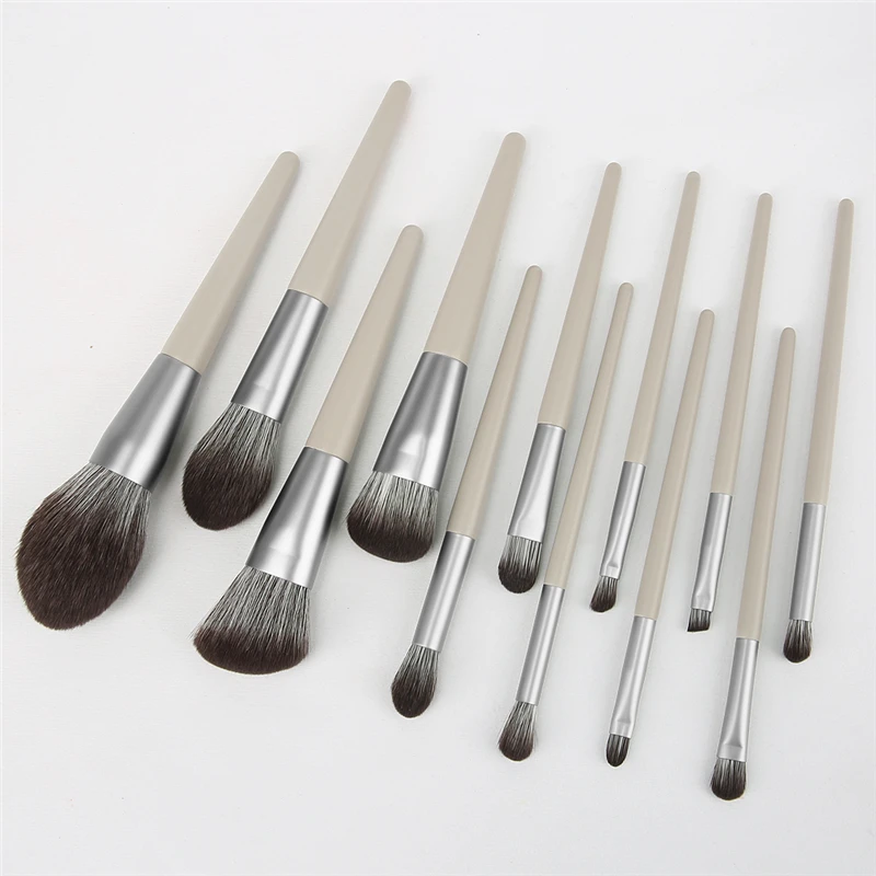 Massaller 12pcs Sub grey Professional Use Makeup Brushes Set Large Powder Foundation Blush Brush Lip Eye 4