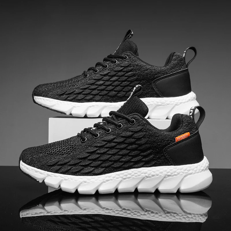 

Men's comfortable breathable sports shoes fly woven fish scale sports shoes outdoor training casual running shoes popcorn bottom