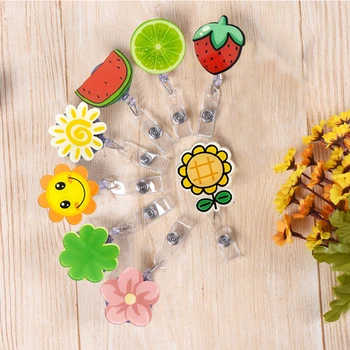 

2020 New Cute Retractable Fruit Badge Reel Clip Cartoon Sun Candy Sunflower Lemon Students IC ID Name Card Badge Holder