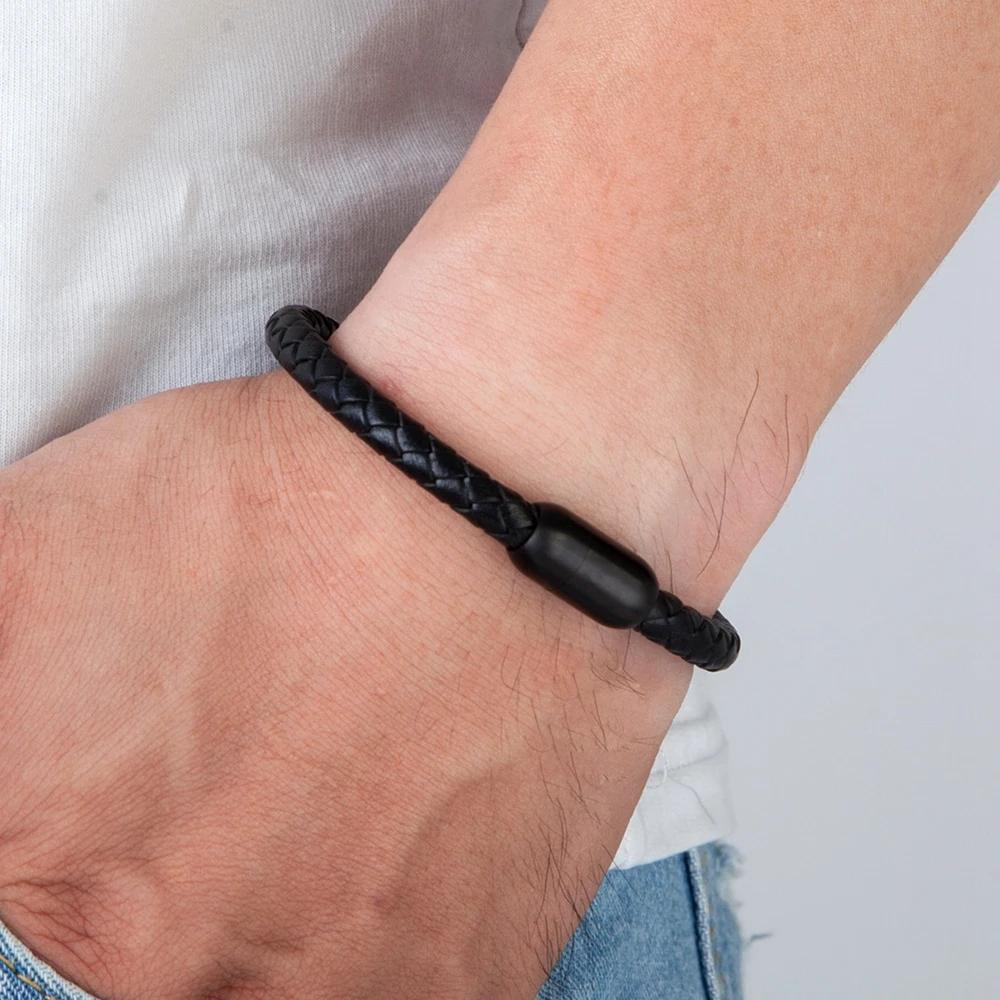 Fashion Simple Style Stainless Steel Men’s Leather Bracelet Multi-color Black Leather Bangle For Boys Handsome Birthday Gift