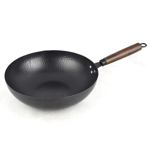 Wok en acier au carbone de 14 pouces - pré-assaisonné, martelé à