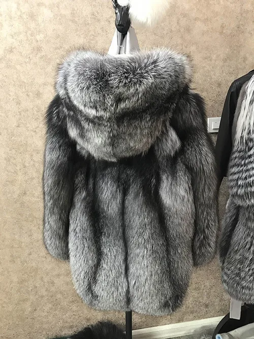 FURSARCAR, новинка года, Высококачественная Роскошная Шуба из натурального меха серебристой лисы с капюшоном, толстая теплая зимняя куртка, верхняя одежда из натурального меха - Цвет: Silver